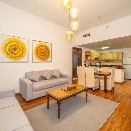 Live Spacious 3Br Apartment All En Suite & Balcony Dubai Ngoại thất bức ảnh