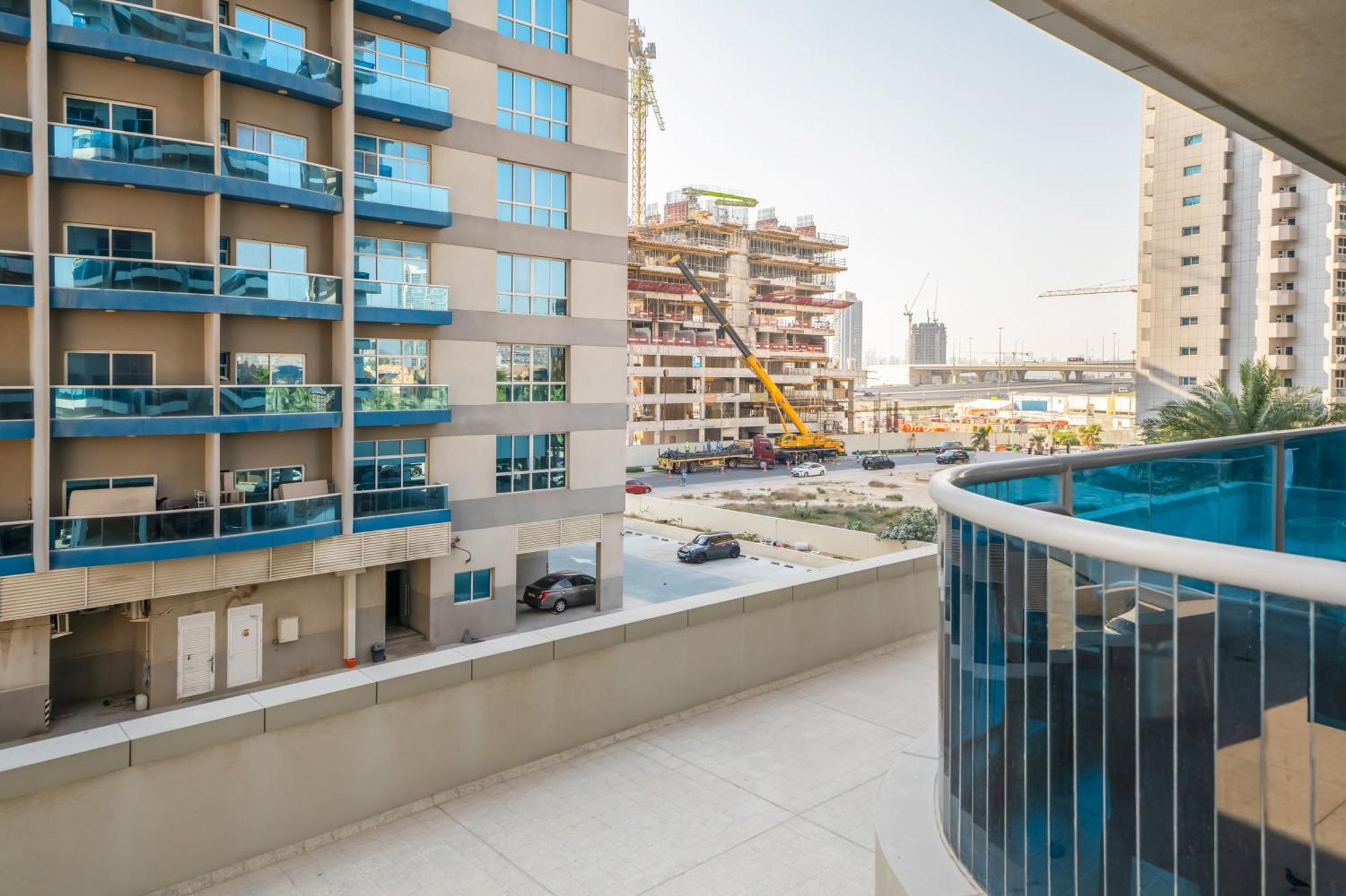 Live Spacious 3Br Apartment All En Suite & Balcony Dubai Ngoại thất bức ảnh